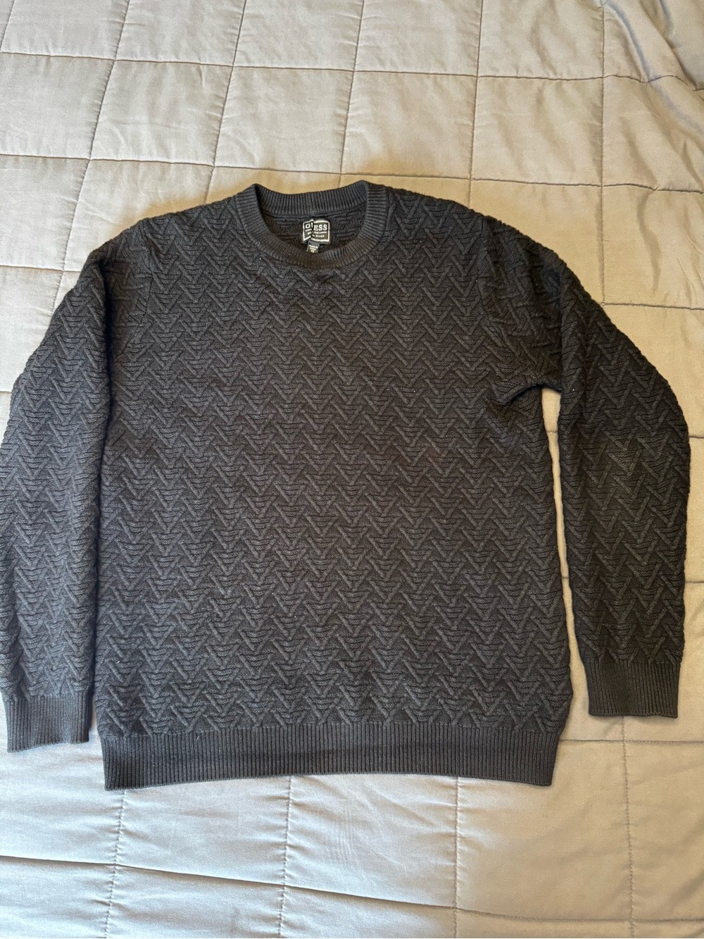 Guess Men's Charcoal Chevron Textured Crewneck Sweater